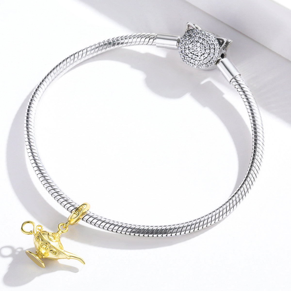 Magic Lamp Dangle Charm