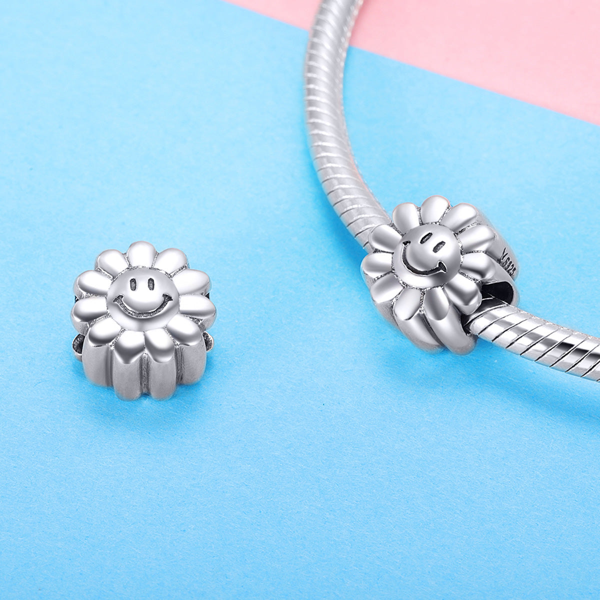 Sunflower Smiley Face Charm - Lullaboo